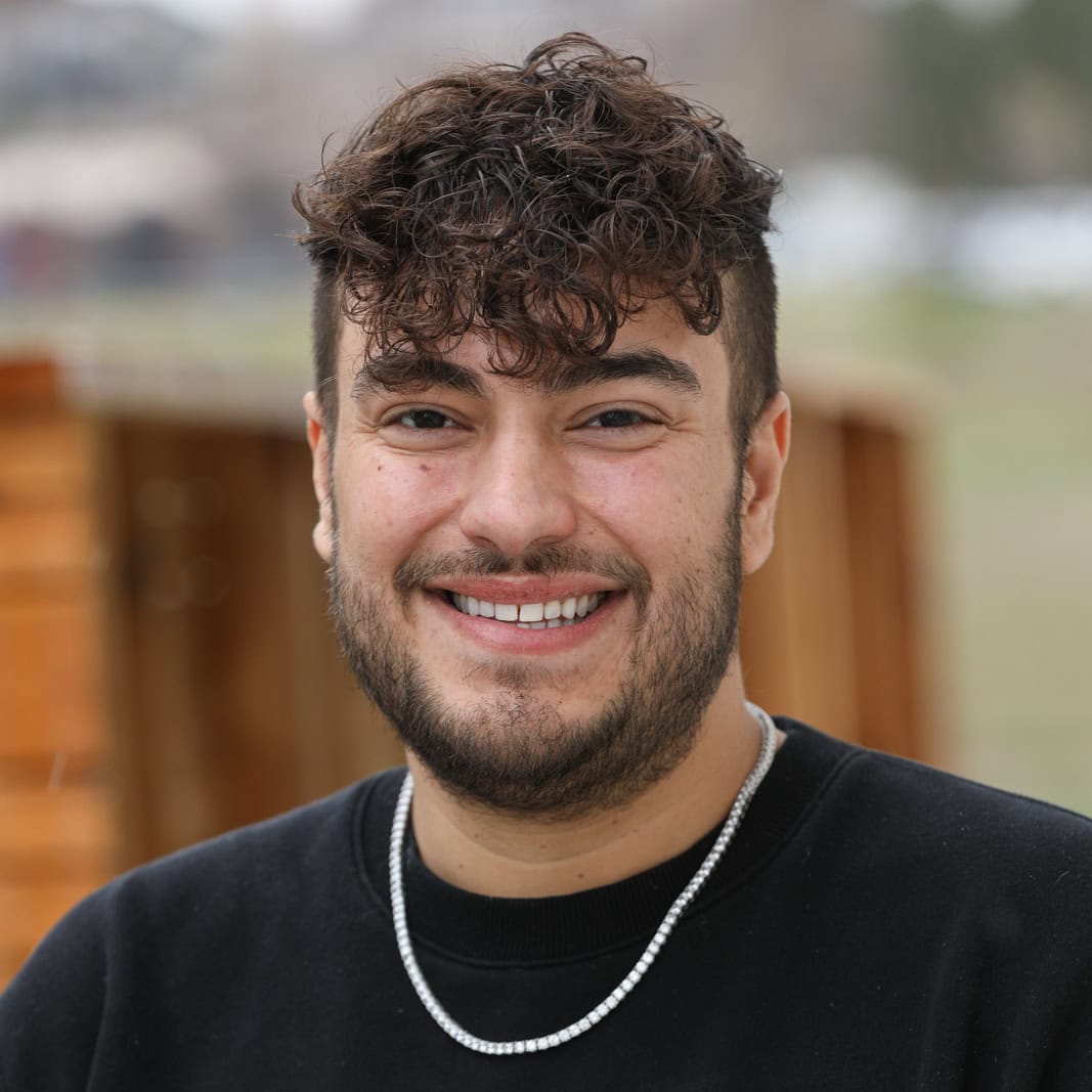 tanner(headshot)03.05.26-cropped